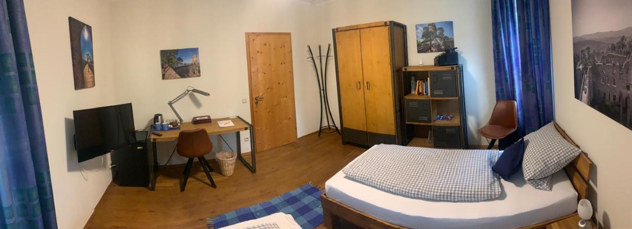 Doppelzimmer Bensheim Exterior photo